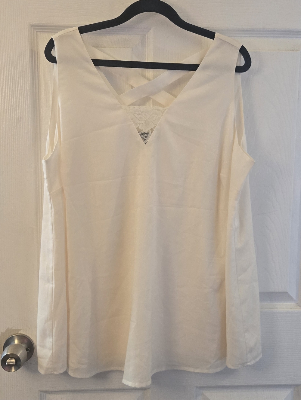 Sleeveless Cream V-Neck Lace Inset Top
